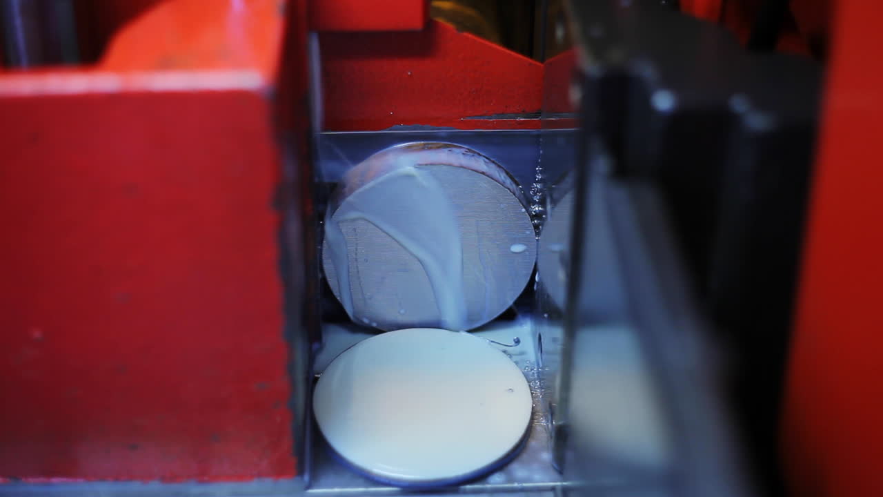 기계 부품 생산 장비. 기계 도구의 산업 제조