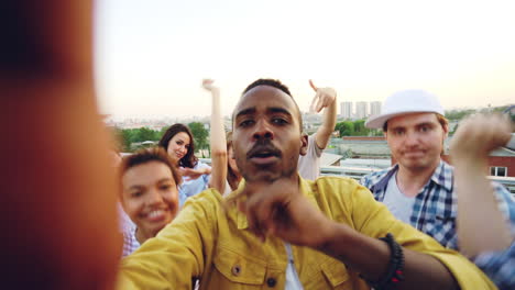 rooftop party selfie
