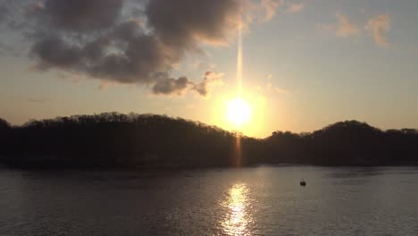 Beautiful-sunrise-over-Huatulco-Mexico-ocean-and-land