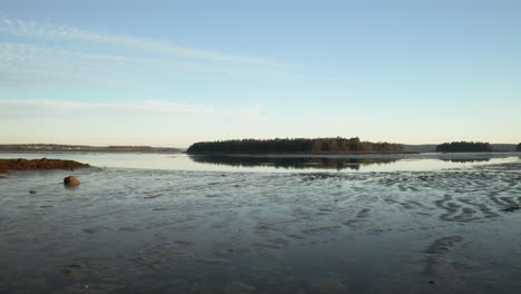 Tiefflug-über-Drohnenaufnahmen-über-Mdi-Wattenmeer-In-Maine,-USA