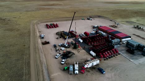 low level half orbit of a hydraulic fracturing operation on the plains of eastern colorado 2021