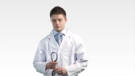 joven médico con estetoscopio