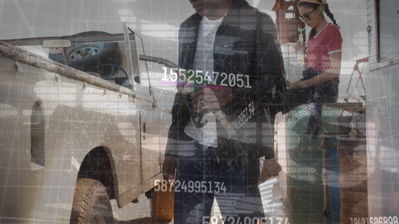 주유소에 있는 사람들을 대상으로 한 금융 데이터 처리의 애니메이션