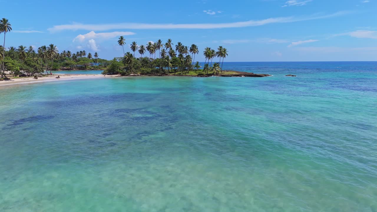 Riprese cinematografiche di Playa Los Coquitos, Maria Trinidad Sanchez, Repubblica Dominicana
