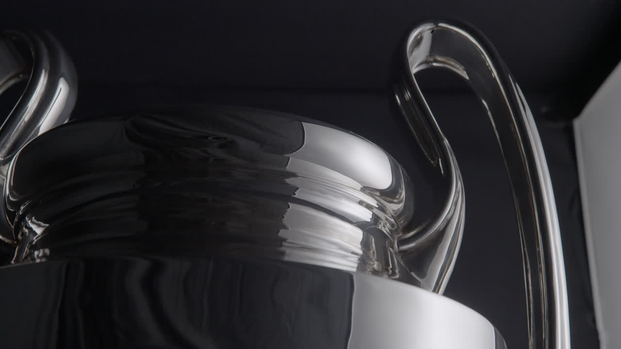 uefa 챔피언스 리그 트로피 회전. 유럽 축구-18