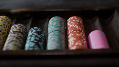 estuche para fichas de poker.