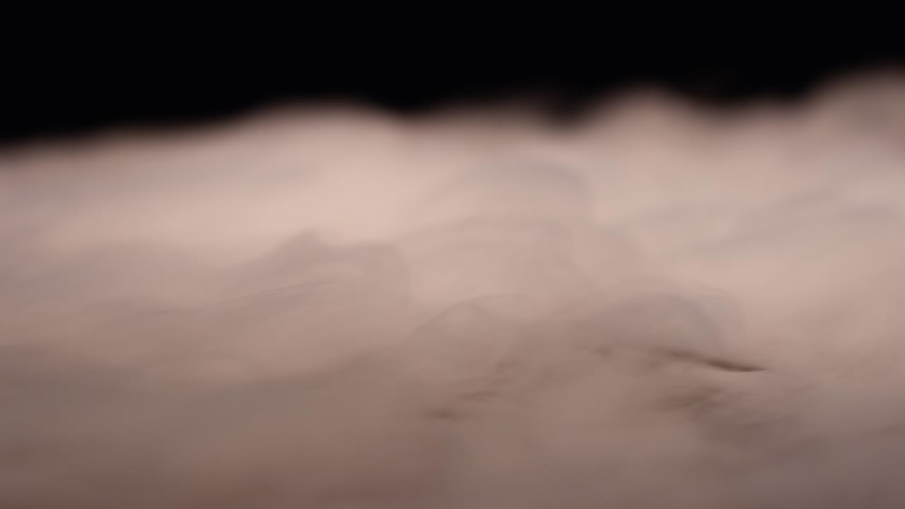 건조한 얼음 연기 구름