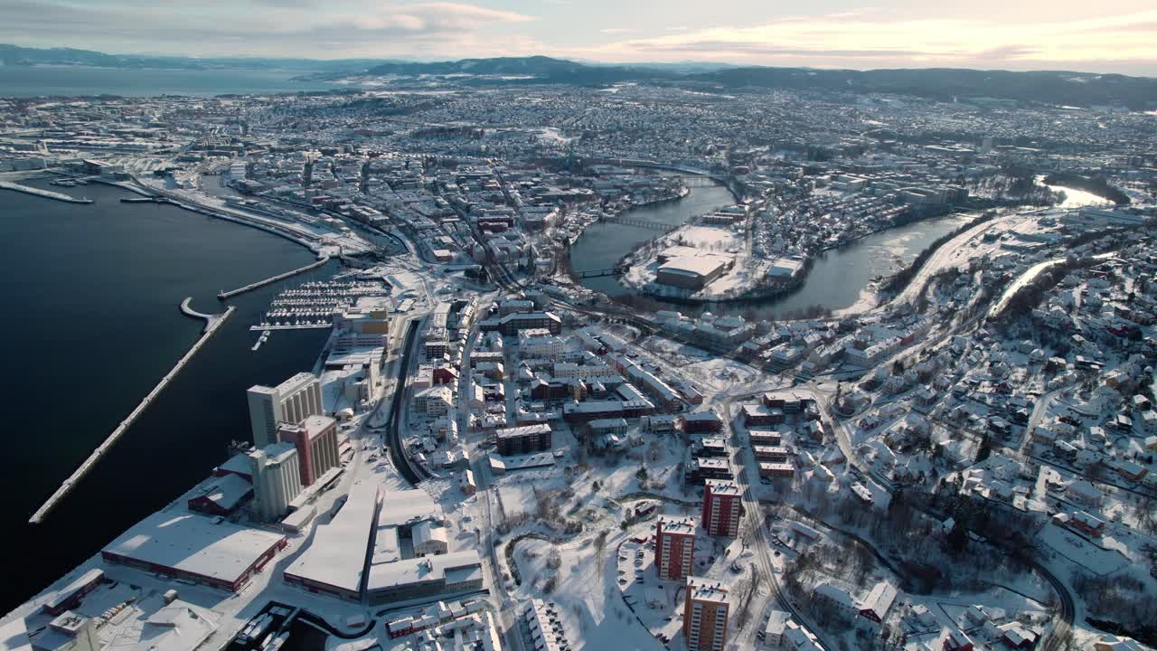 vista aérea de trondheim, noruega