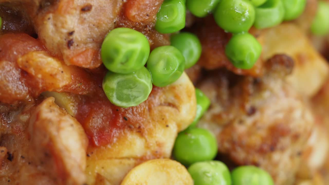 Chicken and Mushroom Stir-Fry with Peas