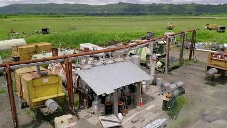 Equipo-De-Extracción-De-Aceite-De-Menta-En-El-Campo-Agrícola-En-Oregon,-Estados-Unidos-De-América