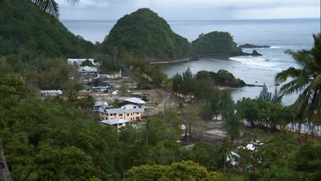 secuelas de un tsunami de 2009 que golpeó una ciudad en la samoa americana