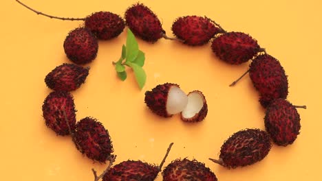 Top-view-of-lychee-isolated-on-white-background