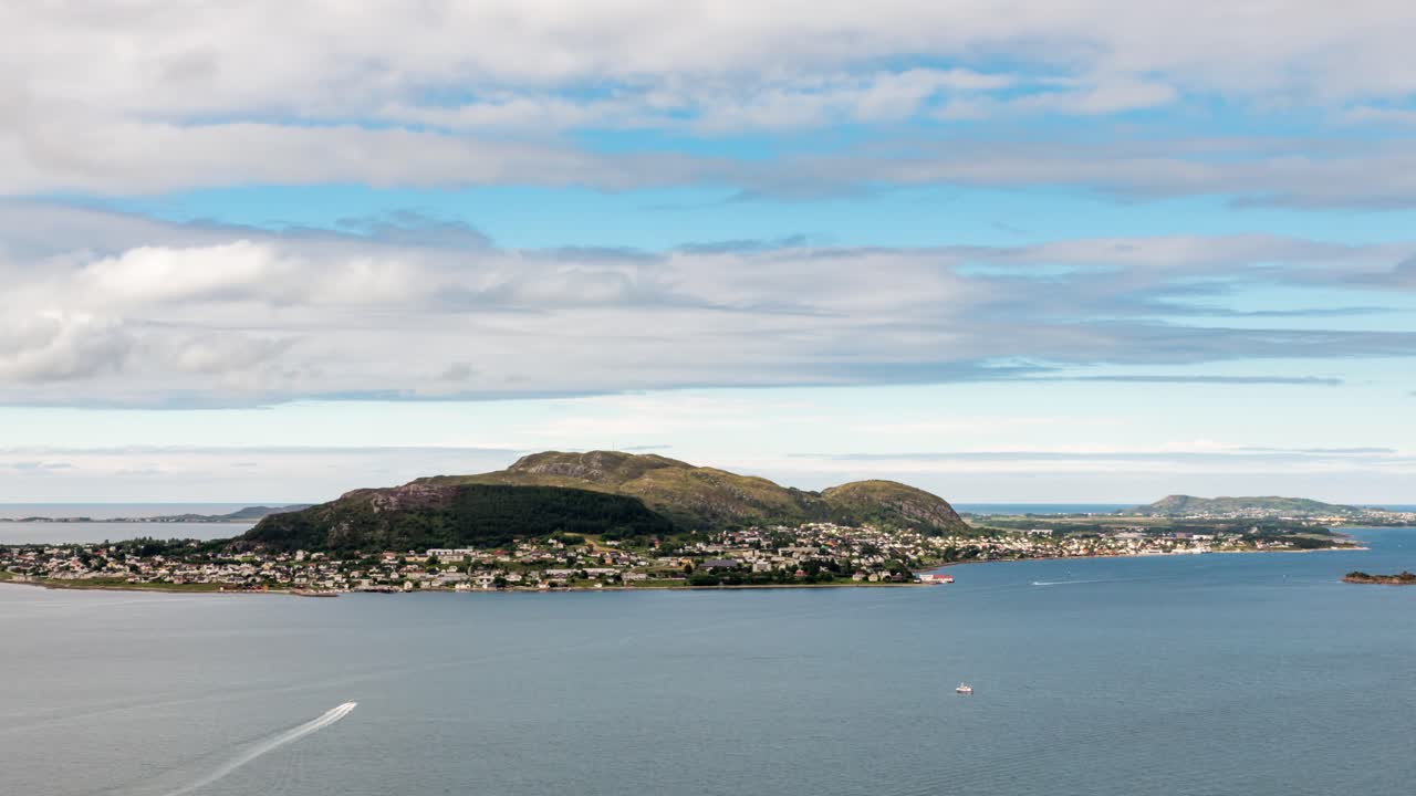 노르웨이 알레스룬드 시 에 있는 아크슬라