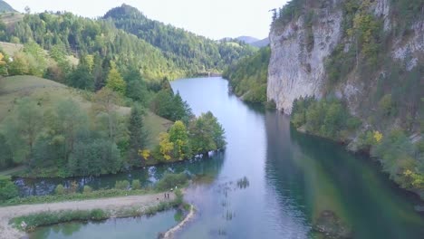 beautiful establishing 4k shot of lake zaovine and tara mountain in serbia