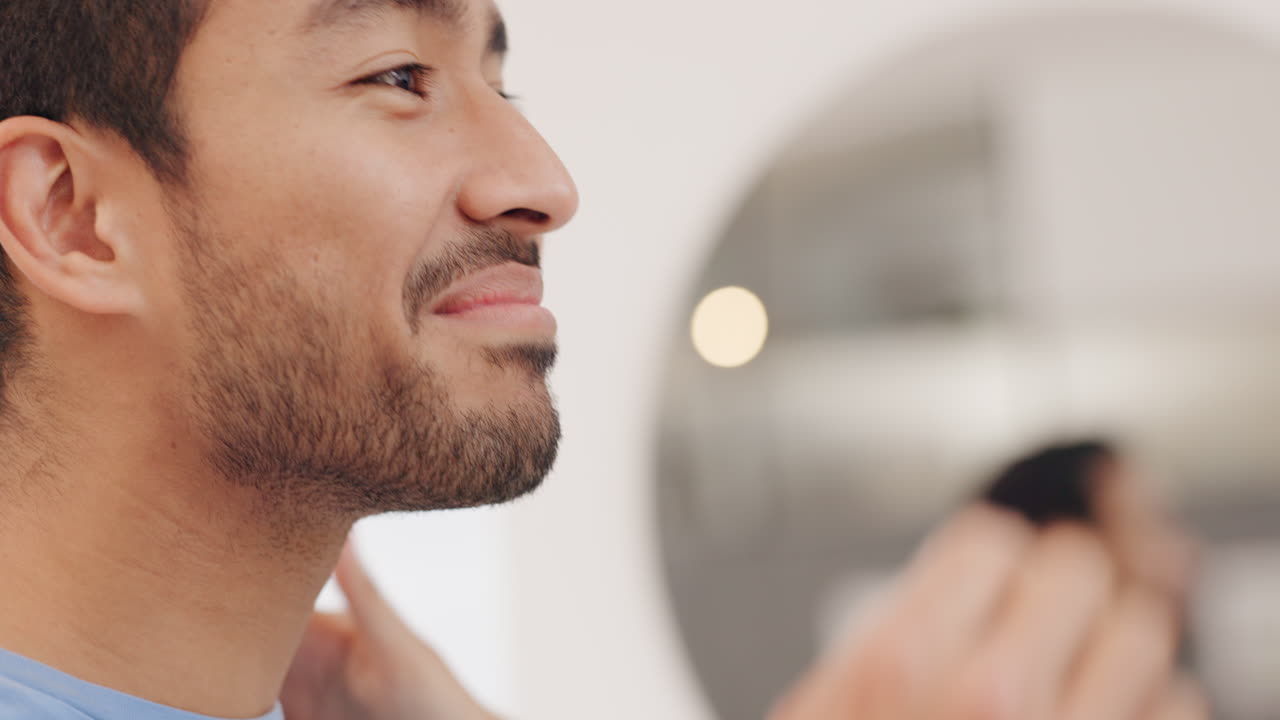 행복, 사랑과 웃는 커플의 얼굴