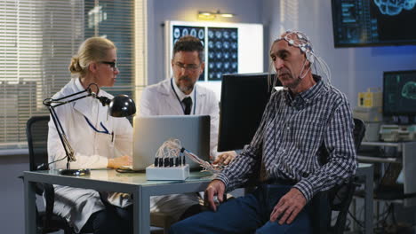 eeg examination in a medical facility
