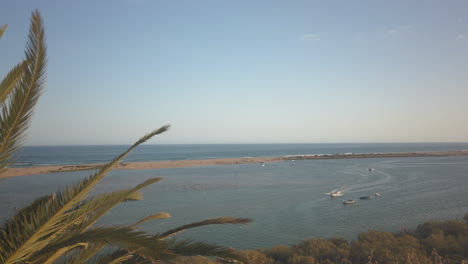 Vista-De-Pájaro-Del-Estuario-Popular-En-Portugal-Llamado-Cacelha-Velha