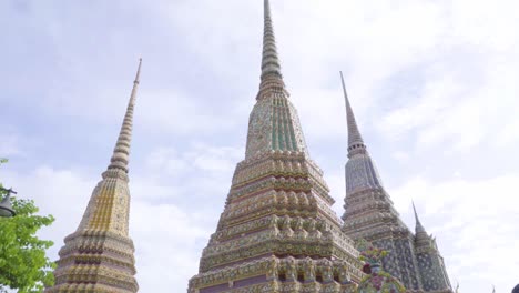 pagoda de la dinastía del rey rama en wat pho, bangkok, tailandia