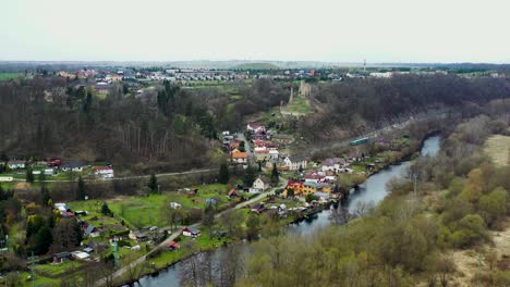 vista de drones de la ciudad de mladá boleslav en la república checa