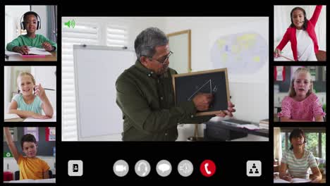 interfaz de llamada de video compuesta con un maestro de matemáticas masculino diverso y seis niños en clase en línea