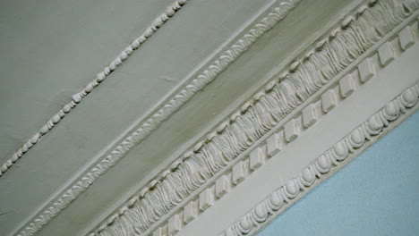 ornate ceiling cornice detail