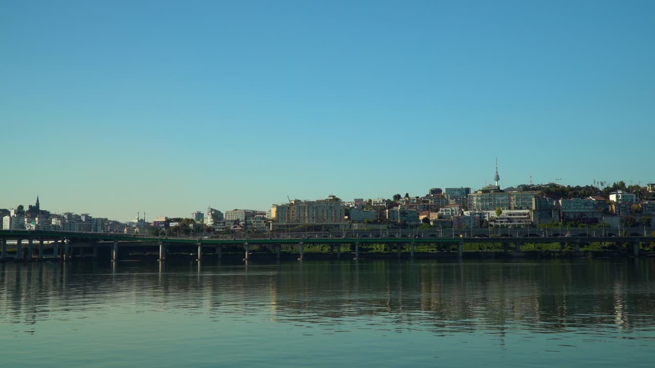 서울 용산구 스카이라인, 강변북고속도로, 남산타워 전경