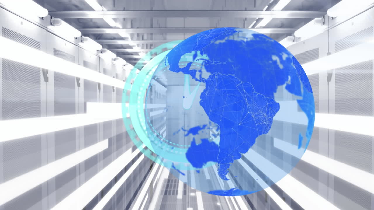 지구의 애니메이션, 빠르게 움직이는 시계 및 컴퓨터 서버를 통한 데이터 처리