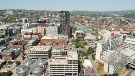 Skyline-Von-Sheffield-An-Einem-Sonnigen-Sommertag