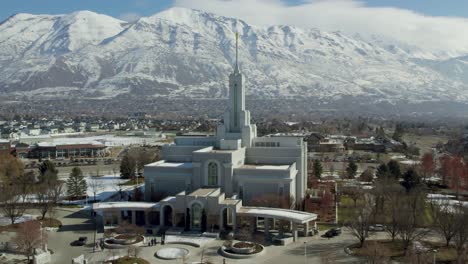 monte timpanogos templo mormon para la iglesia de jesucristo de los santos de los ultimos dias