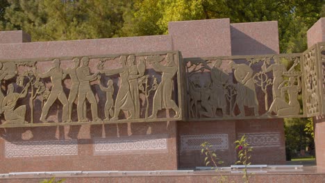 The-Monument-of-Courage-in-Tashkent,-Uzbekistan-dedicated-to-the-strongest-earthquake-of-1966