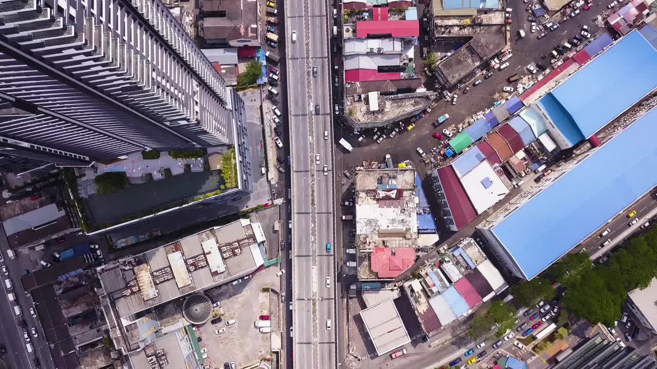 쿠알라룸푸르 도시 교통 및 거리, 말레이시아, uhd의 드론 샷