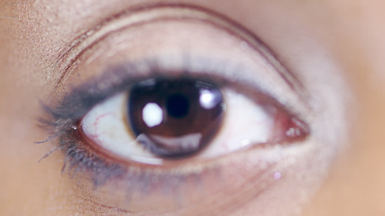 그녀의 영혼을 한눈에 볼 수 있습니다.