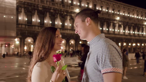 romantic couple in venice at night