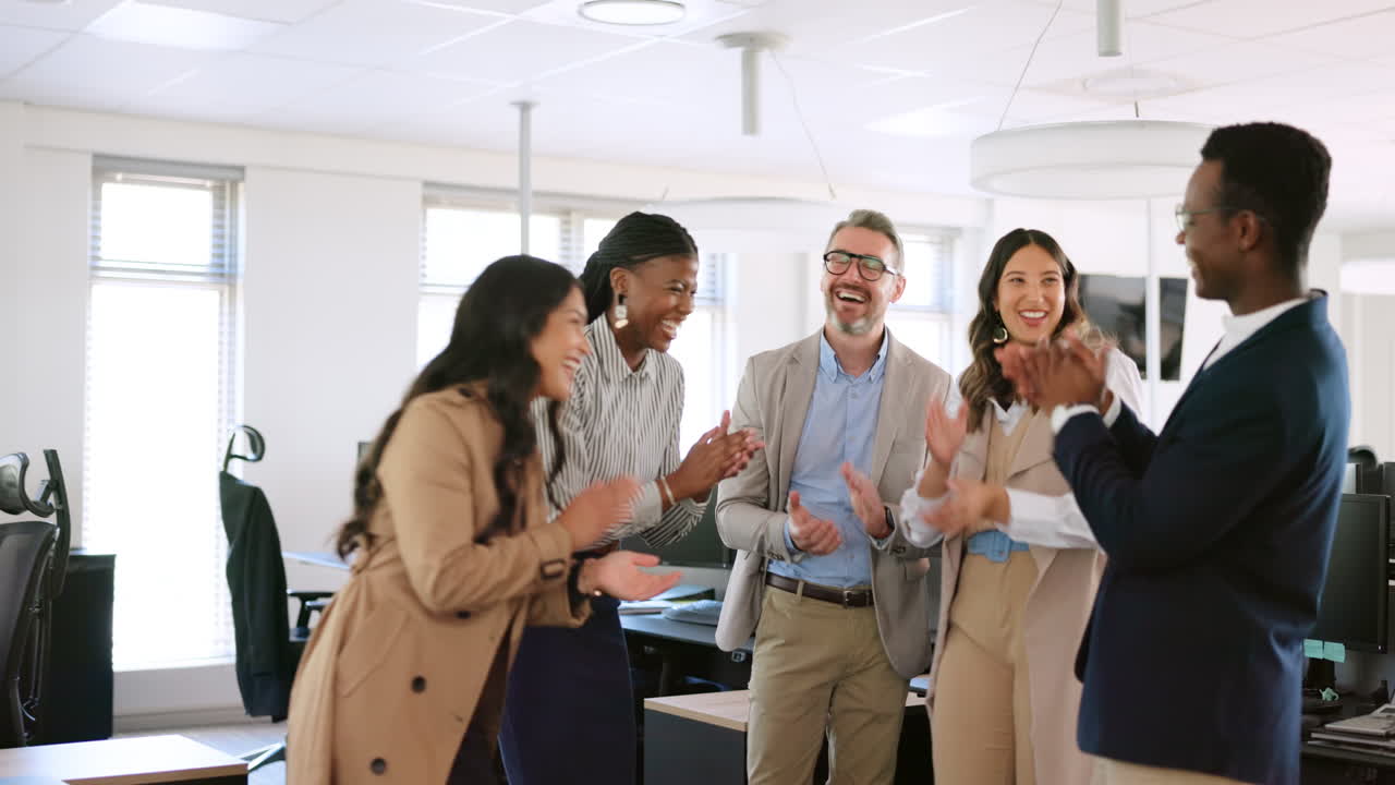 승자, 응원 및 높은 다섯 사업과 함께