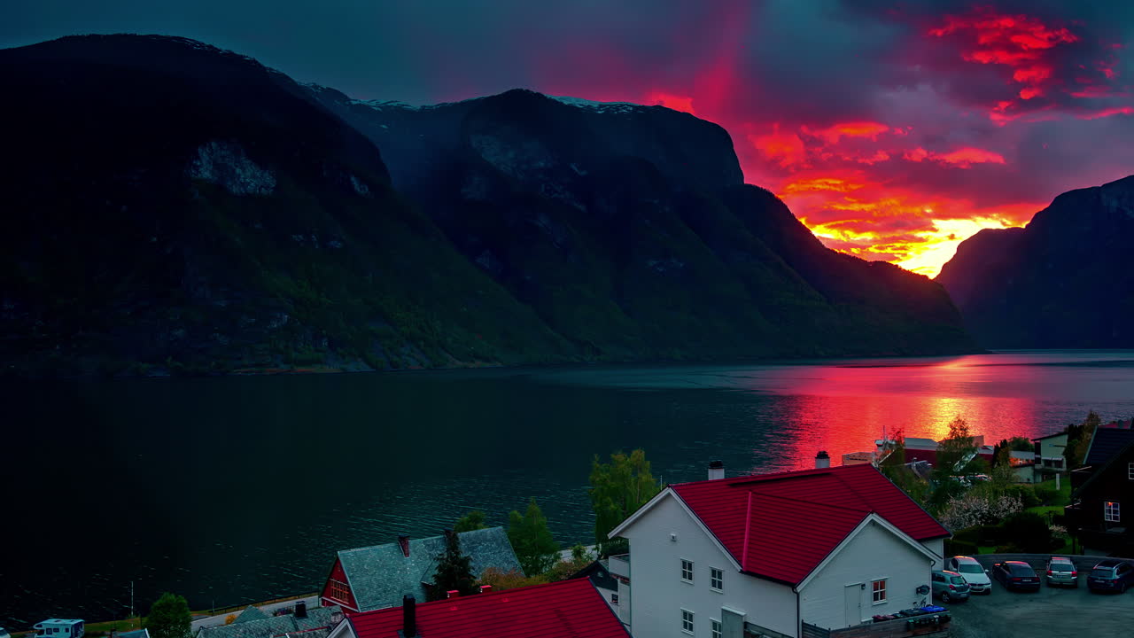 Breathtaking sunset In Norway fjord landscape Dark clouds | Premium ...