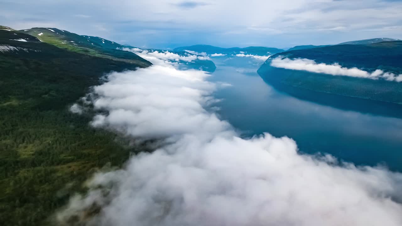 공중 영상 아름다운 노르웨이의 자연.