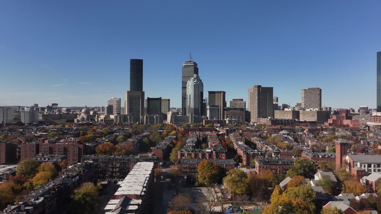Skyline della città di Boston, Massachusetts, ripresa aerea con drone