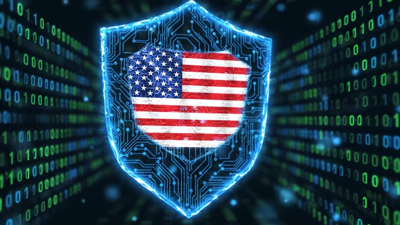 Una rappresentazione visiva della cybersecurity: uno scudo crittografato circondato da flussi di codice binario e vivaci motivi digitali per una protezione avanzata