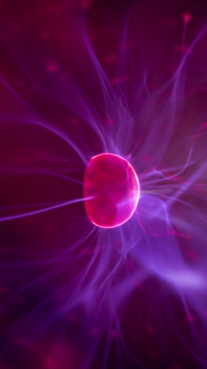 energía eléctrica de la bola de plasma en vertical