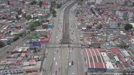 Drone-shoot-of-busy-traffic-in-mexico-city