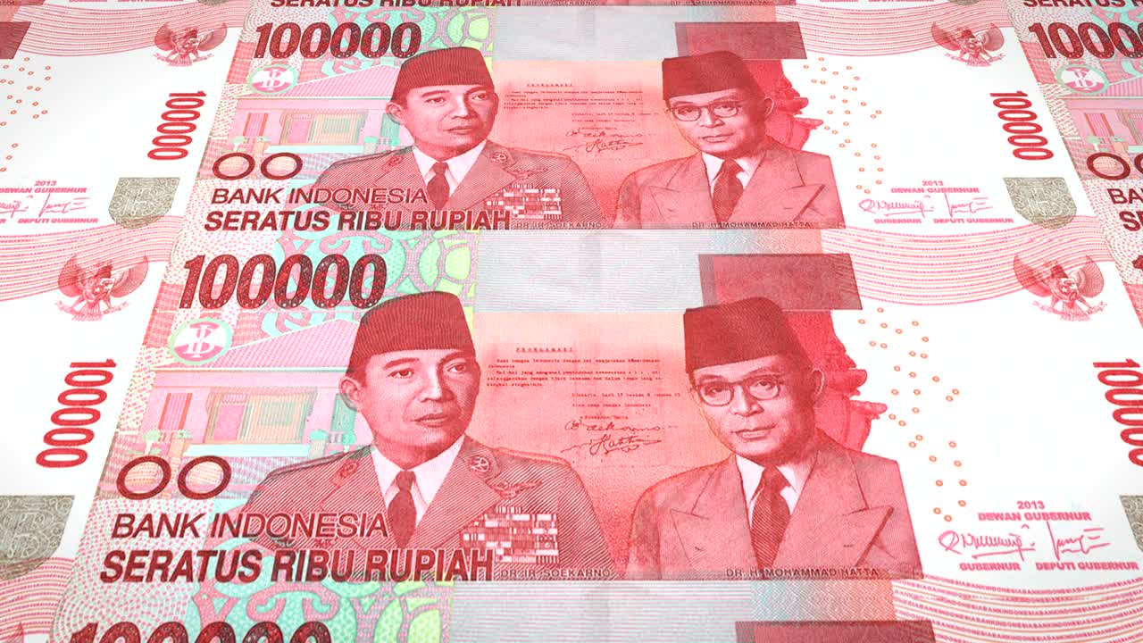 Banknoten von einhunderttausend indonesischen Rupiah, rollend, Bargeld, Endlosschleife