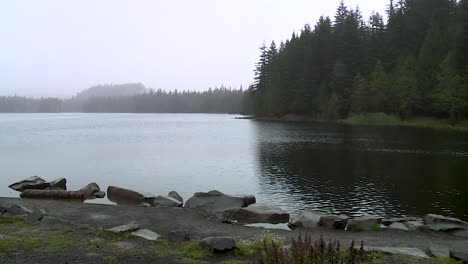 Empty-lake-on-a-rainy-day