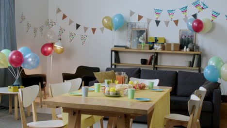 Salón-Decorado-Para-Fiesta-De-Cumpleaños