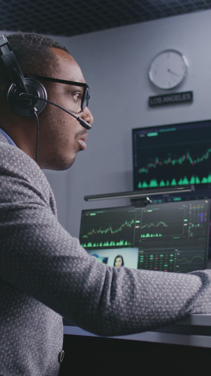 Financial Analyst at Work