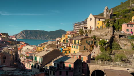 South-View-of-Vernazza,-Cinque-Terre,-Italy