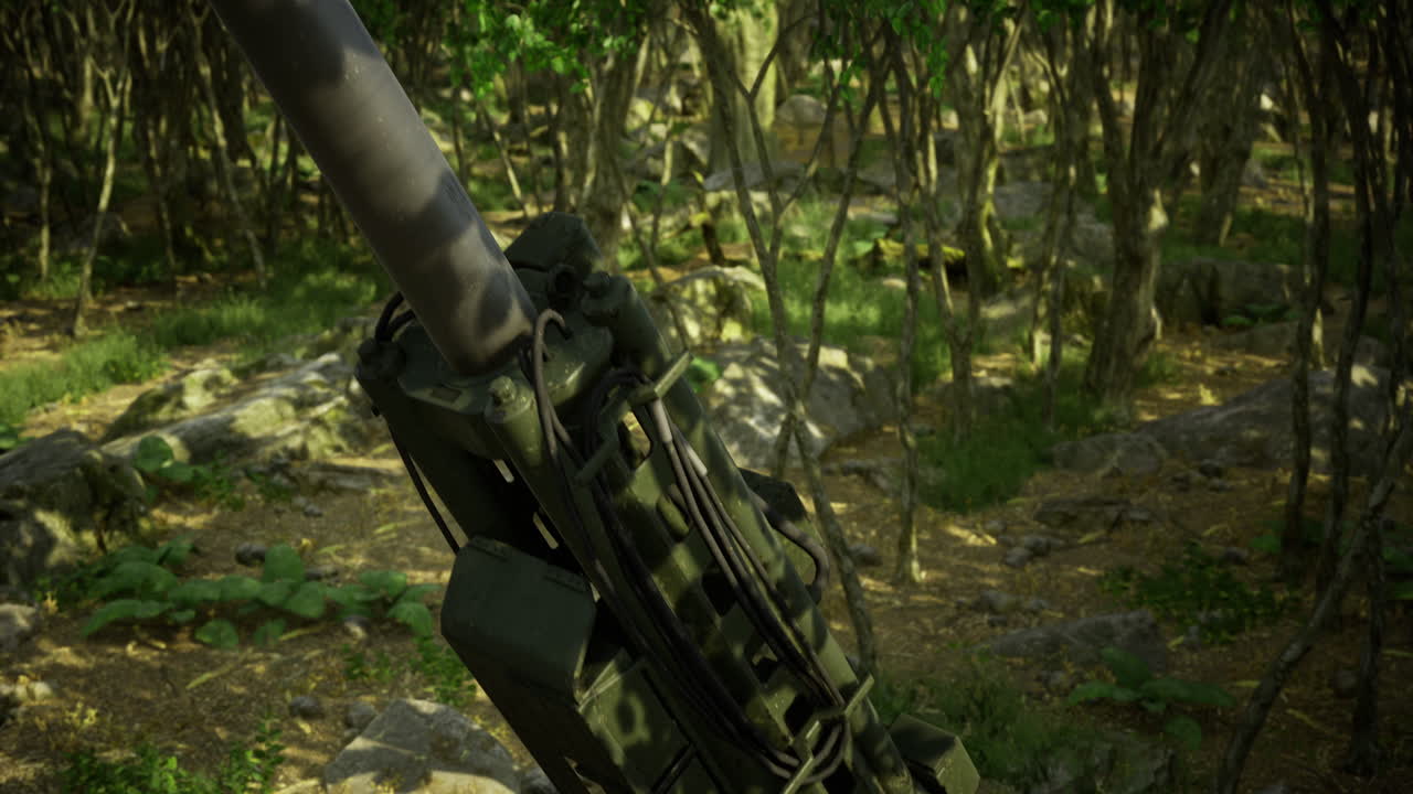 Equipo militar expuesto en un bosque denso durante el día