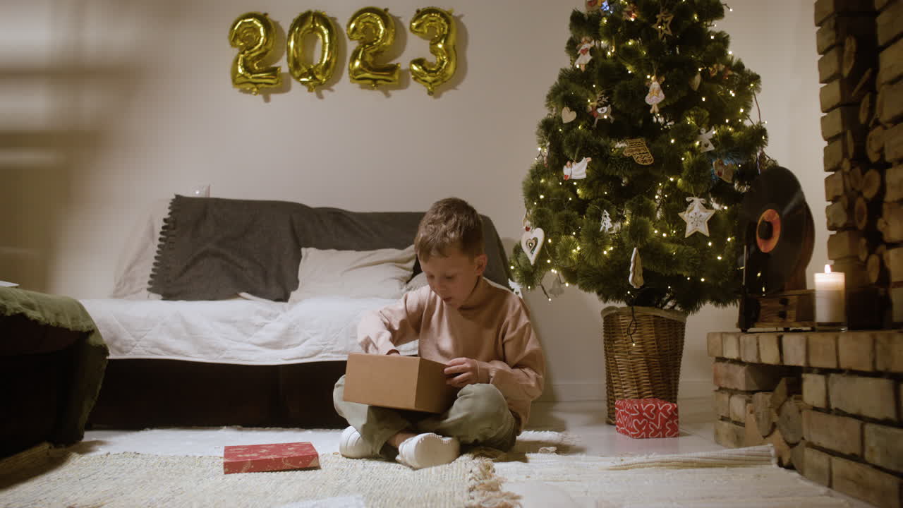 celebración de la víspera de año nuevo en la sala de estar.