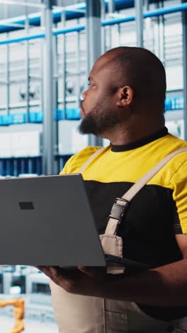vertical video industry 4.0 industrial plant engineer automating robotic machines using ai