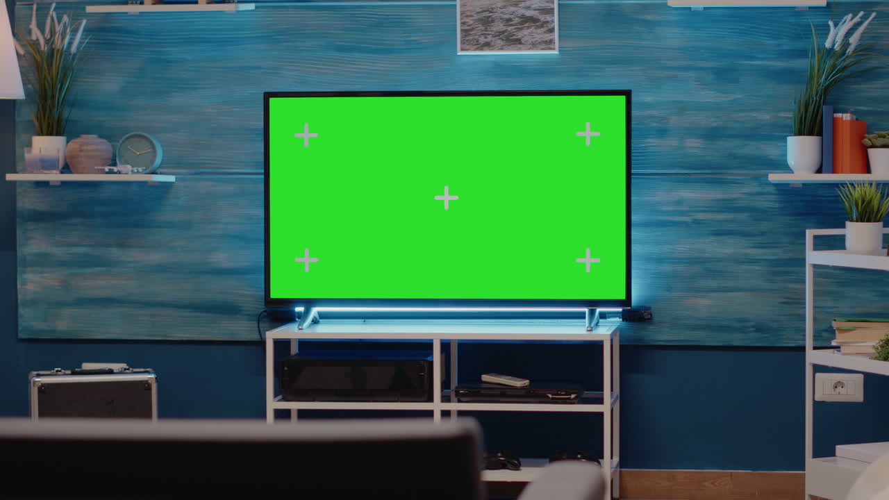 Green screen on monitor in empty living room