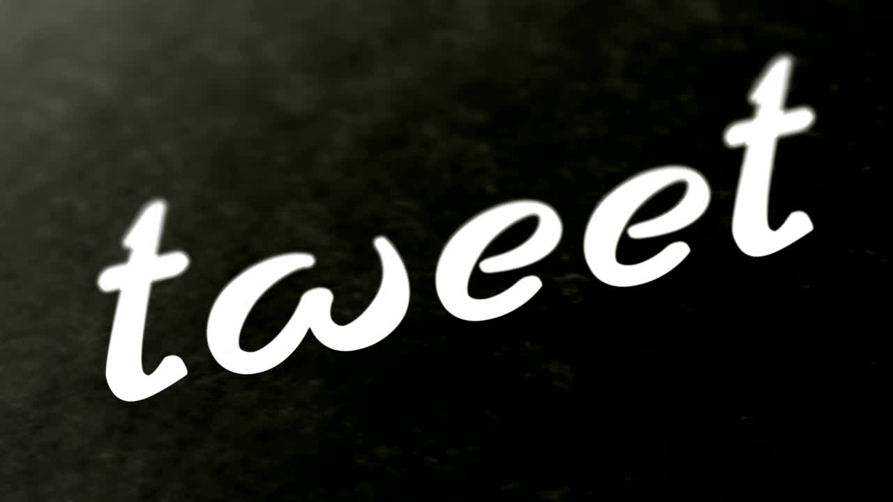 "tweet" en la página. las imágenes en bucle tienen resolución de 4k.